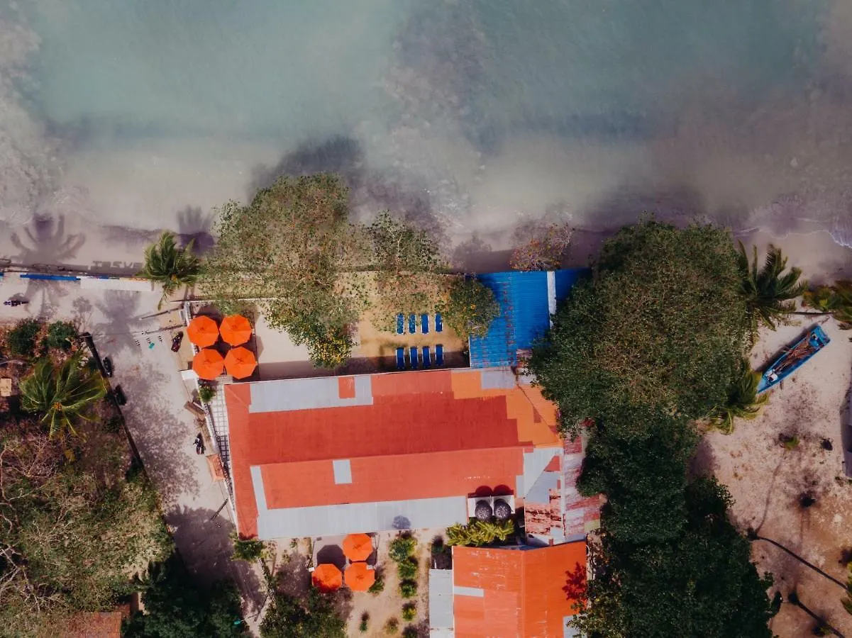 Cabanas Miss Mary Hotel Providencia Island